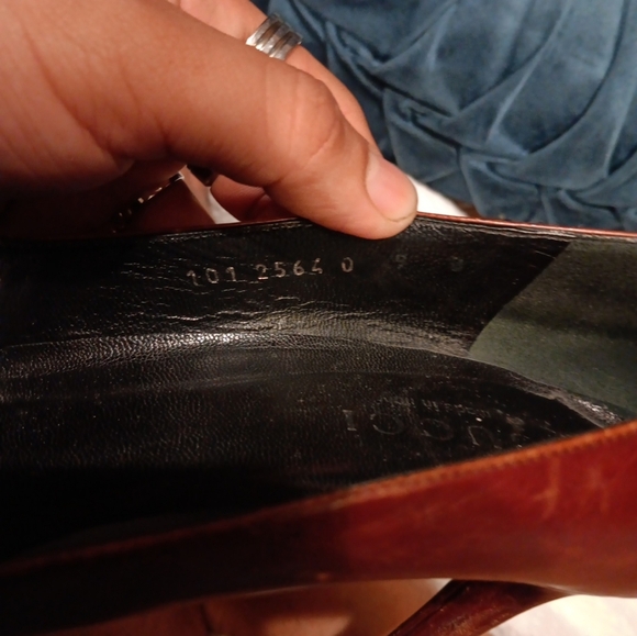 Gucci Vintage Browm Heels Leather Pointed Toe Size 9B  N_ 1012564 0 - Picture 9 of 9